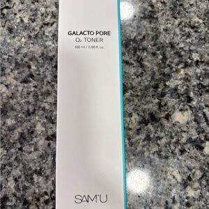 Galacto Pore O2 Toner — White